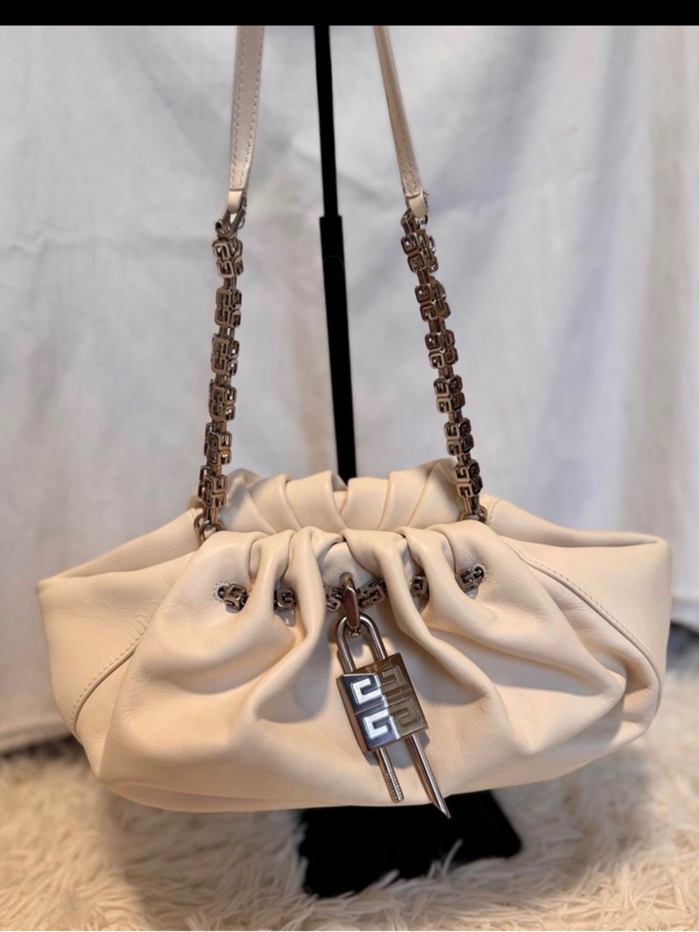 Like 🆕 Givenchy Small Kenny Bag - Picture 10 of 10